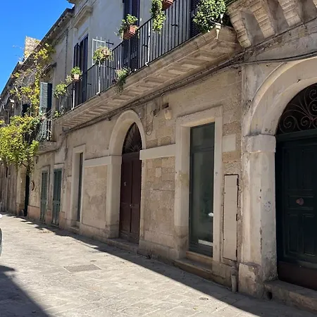 Balmes 18